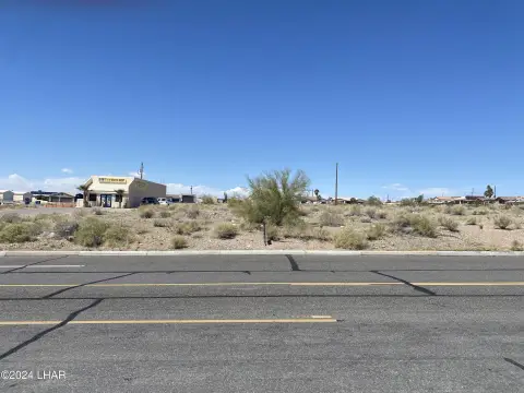Commercial Lot in Lake Havasu