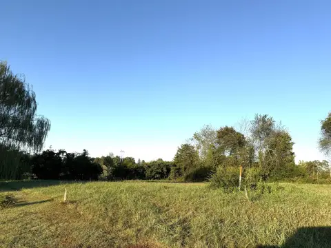 Residential Lot Near Amenities