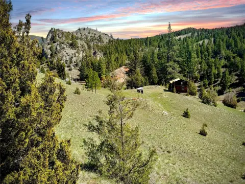 20 Acres Near State Land
