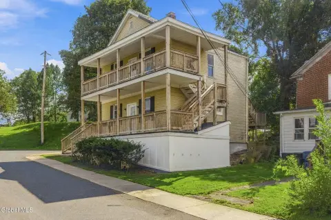 Updated Two-Unit Duplex