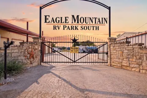 RV Park with Covered Sites