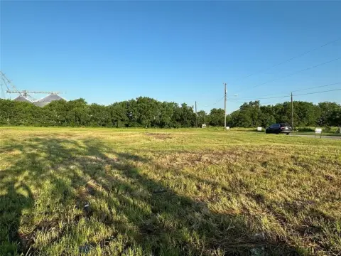 Vacant Lot in Gunter, TX