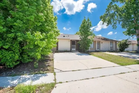 Updated Half Duplex Home