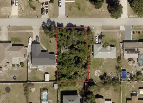 Residential Lot in Deltona Lakes
