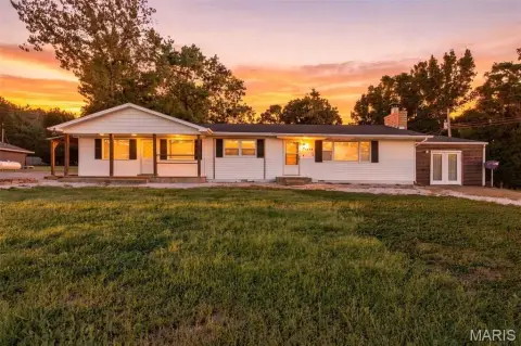 Three-Unit Mixed-Use Property
