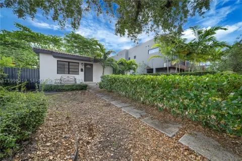 Residential Income Property in Miami