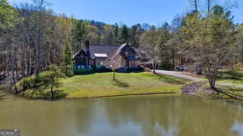 Sprawling Estate with Agricultural Potential