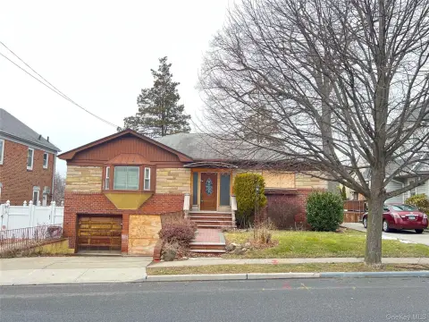 Prime Land in Murray Hill