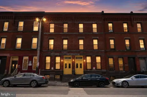 8-Unit Apartment Building Package
