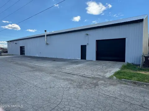 Turn-Key Auto Body Shop