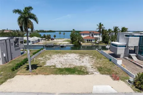 Waterfront Land in Longboat Key
