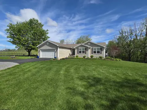 Kingwood Farm with Ranch Home