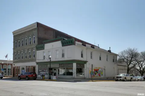 Mixed-Use Property in Downtown Quincy