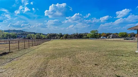Residential Land in Crowley, Texas