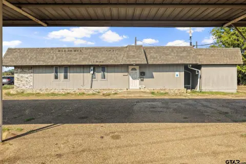 Six-Room Office Building