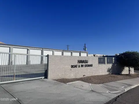 Lake Havasu Commercial Storage Unit