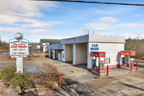Self-Service Car Wash with Multiple Bays