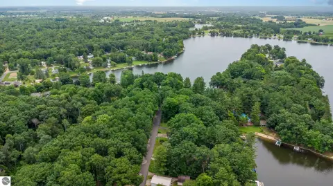 Waterfront Land on Five Lakes