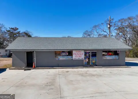Established Woodbury Tobacco & Liquor Store