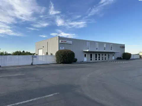 Warehouse with Office and Yard