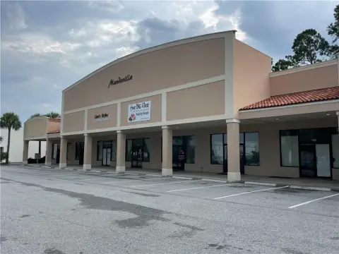 Open-Plan Retail Suite