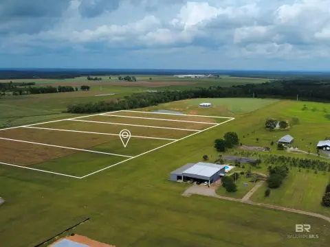 Land Near Elsanor Airpark