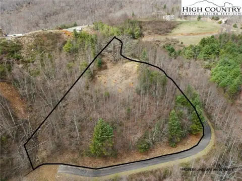 Linville Falls Homesite with Mountain Views