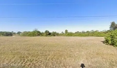 Waterfront Land in Cape Coral