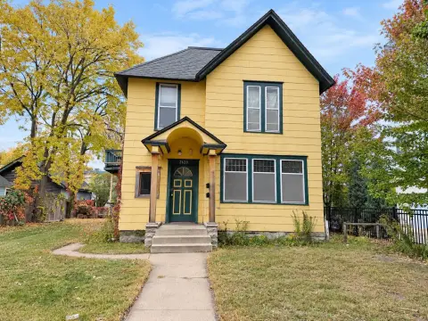 2-Unit Duplex with Rear Parking