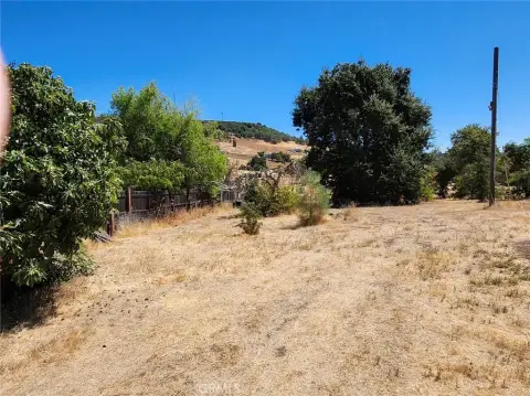 Residential Lot in Clearlake, CA