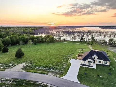 Lakefront Land in Gated Community