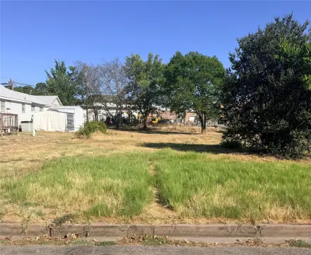 Downtown Transition Commercial Land