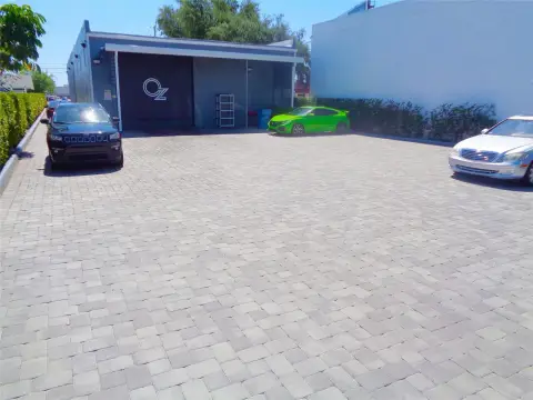 Pompano Beach Flex/Showroom/Retail Space