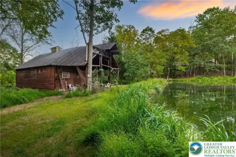 Exceptional 5-Acre Development Opportunity