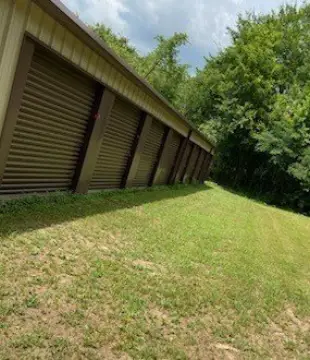 30-Unit Self-Storage Facility