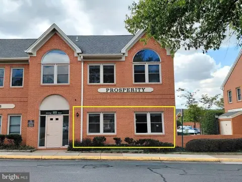 Restaurant Space in Herndon, VA