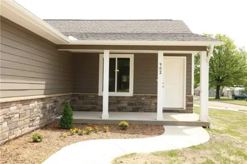 Charming Duplex in Neodesha, KS