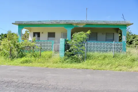 Concrete Multi-Unit Income Property