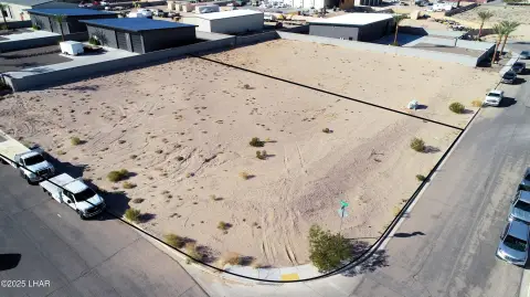 Commercial Land in Fort Mohave