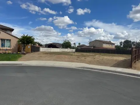 Residential Lot in Running Horse