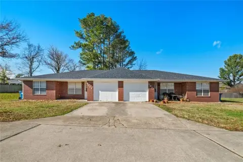 Bentonville Duplex on Large Lot
