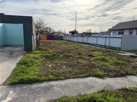 Land For Development in New Orleans