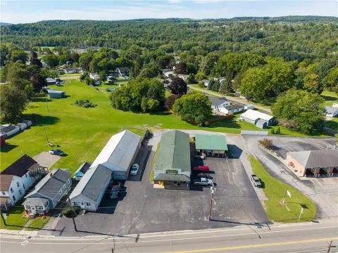 Two-Building Auto Shop Property