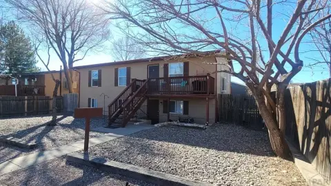 Well-Maintained Duplex Near Park