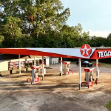1,530 SF Texaco For Sale/Lease