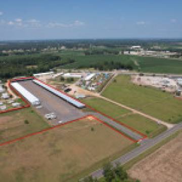 6.5 Acres Storage Facility / Covered RV & Boat Storage For Sale