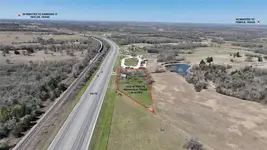 1918 W Us Highway 79, Rockdale, TX 76567