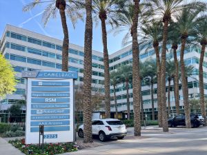 AZ, Phoenix - 24th and Camelback