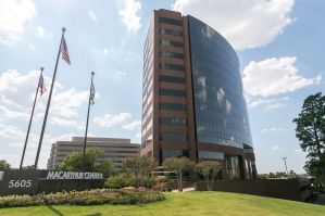 Las Colinas MacArthur