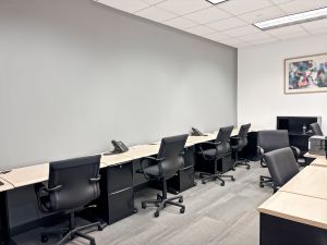 Business-Ready Workspace at Indianapolis City Center. Contact us today to book a tour!